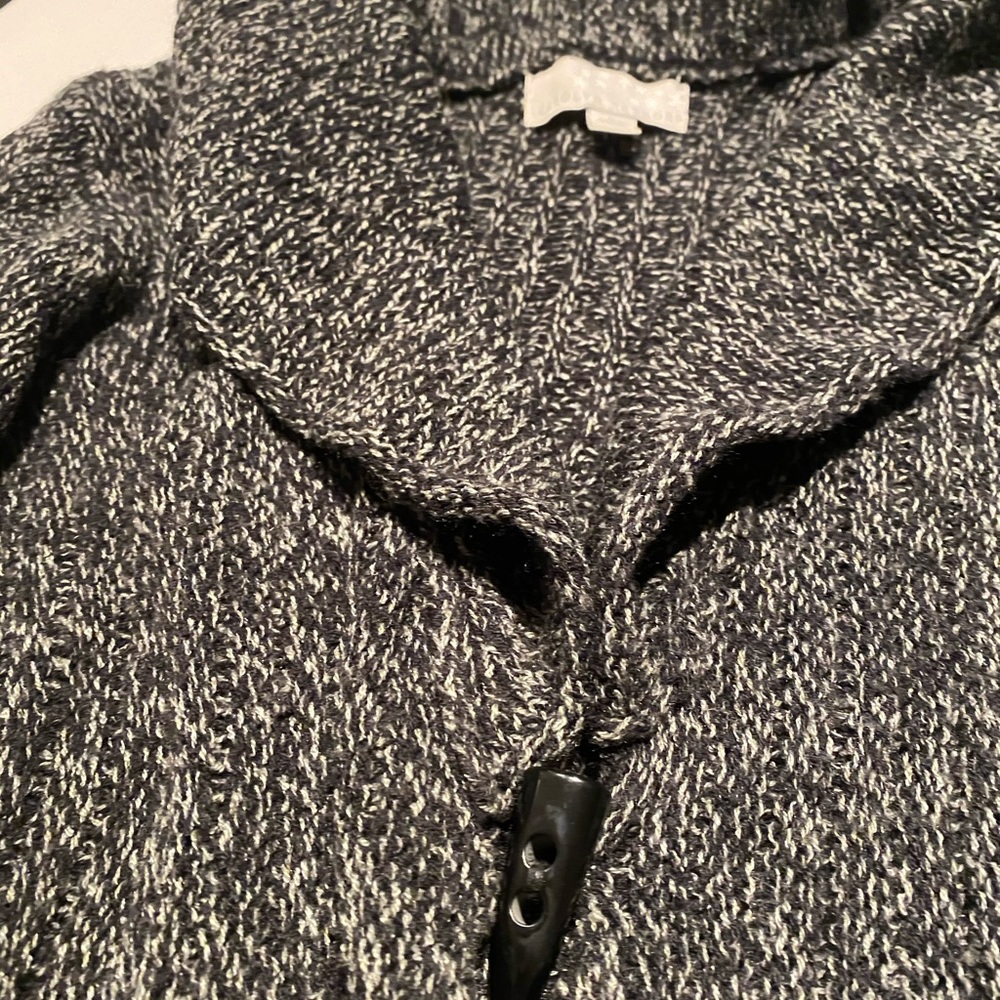 Knit cardigan